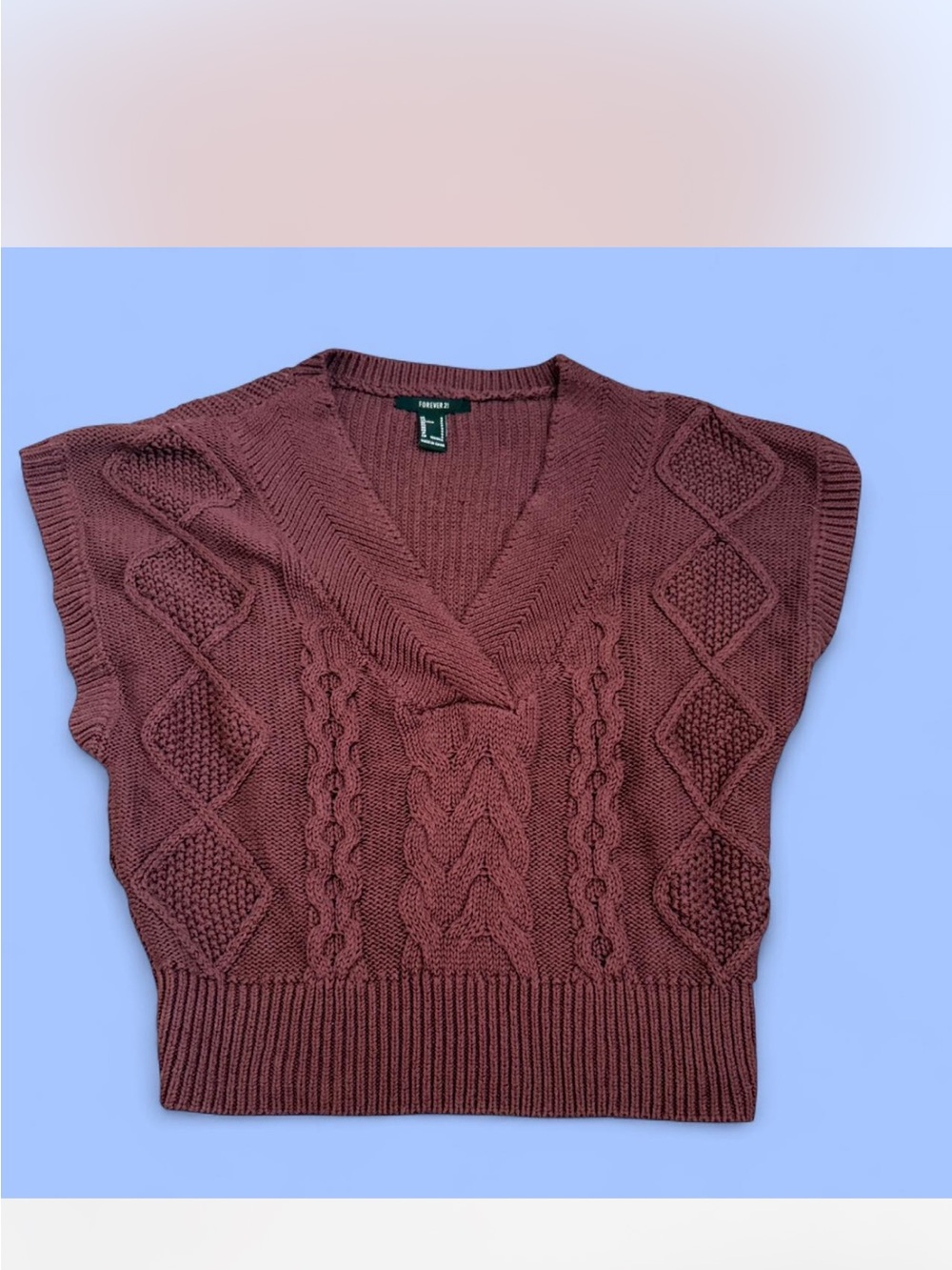 Cable Knit V-Neck Sleeveless Sweater Vest - Maroon
